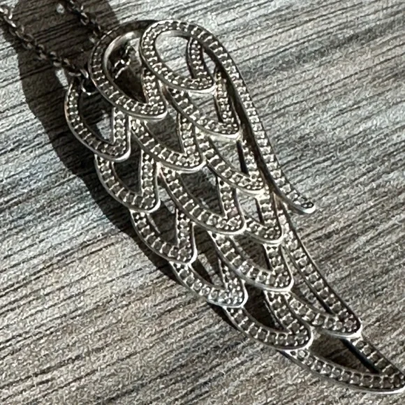 Pandora Elegant Silver Chain Necklace with Angel Wing .925 + 2 more items - Picture 3 of 12